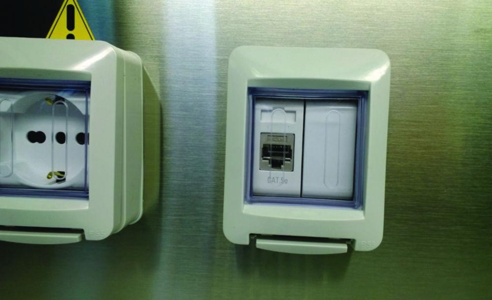 Faster RS232 Additional Data Socket for Laboratory Safety Cabinets