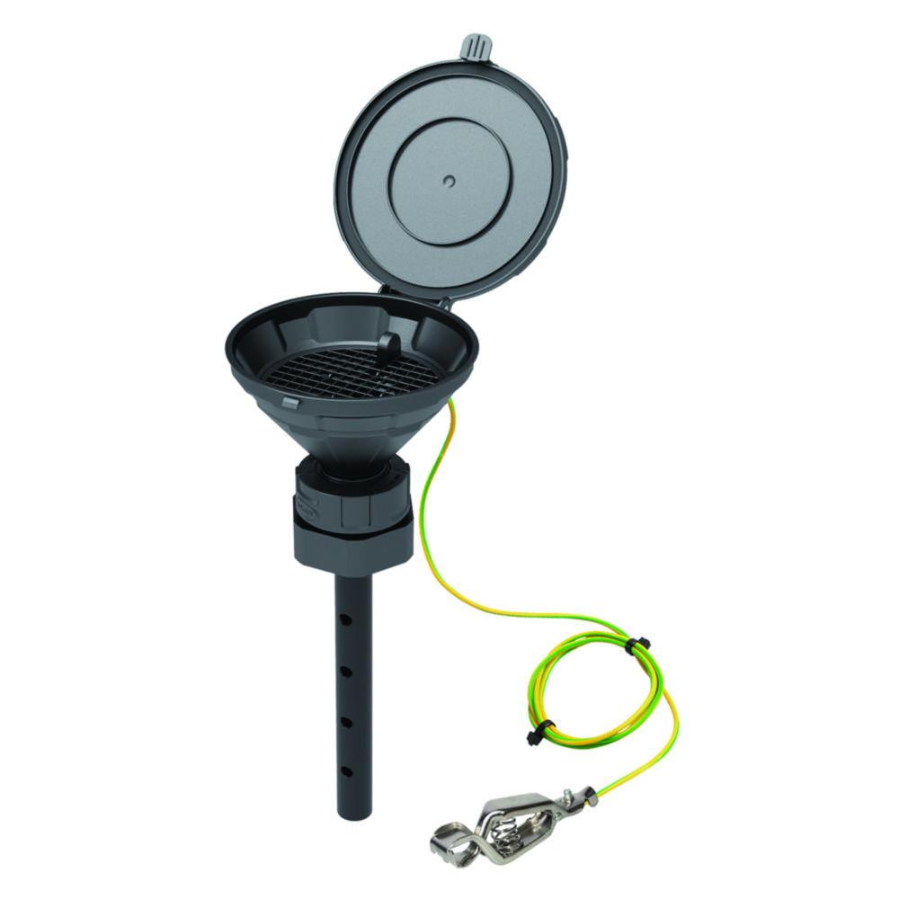 SCAT Funnel with lid "MARCO", V2.0, S65, 140 mm, PE-HD electrostatic conductive, with lance 220 mm, with removable sieve and earthing cable

