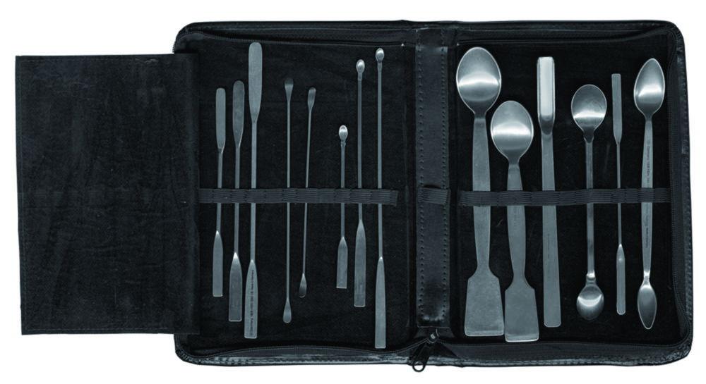 Spoon and spatula set, 14 pieces in plastic case